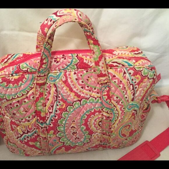 Vera Bradley Medium Messenger Bag Paisley Pink - Picture 3 of 10